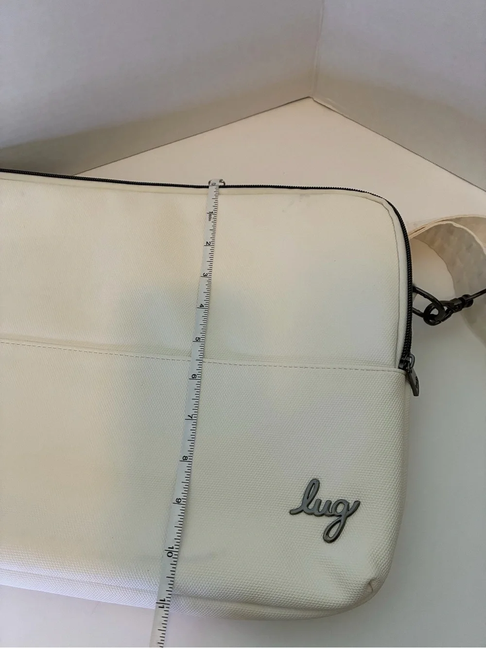 lug White Messenger Laptop Crossbody Bag